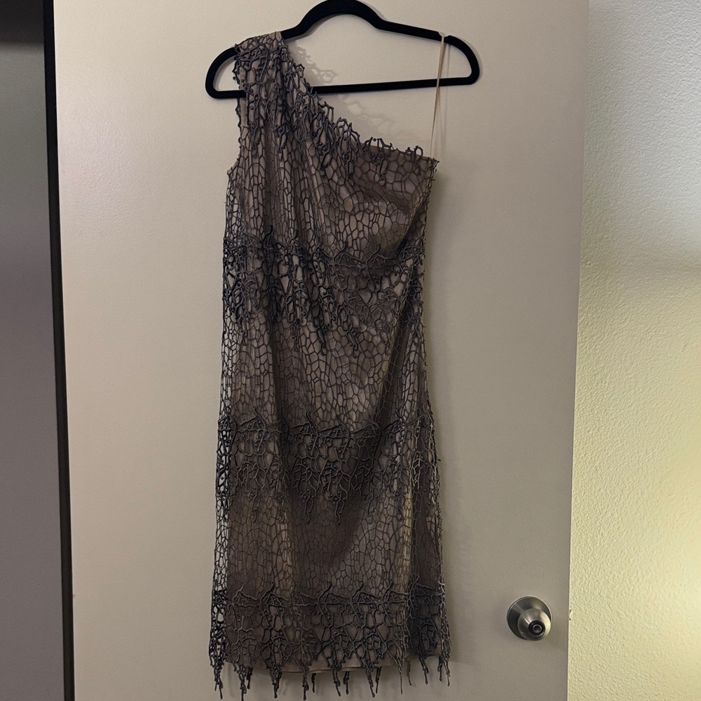 Elegant One Shoulder Lace Dress